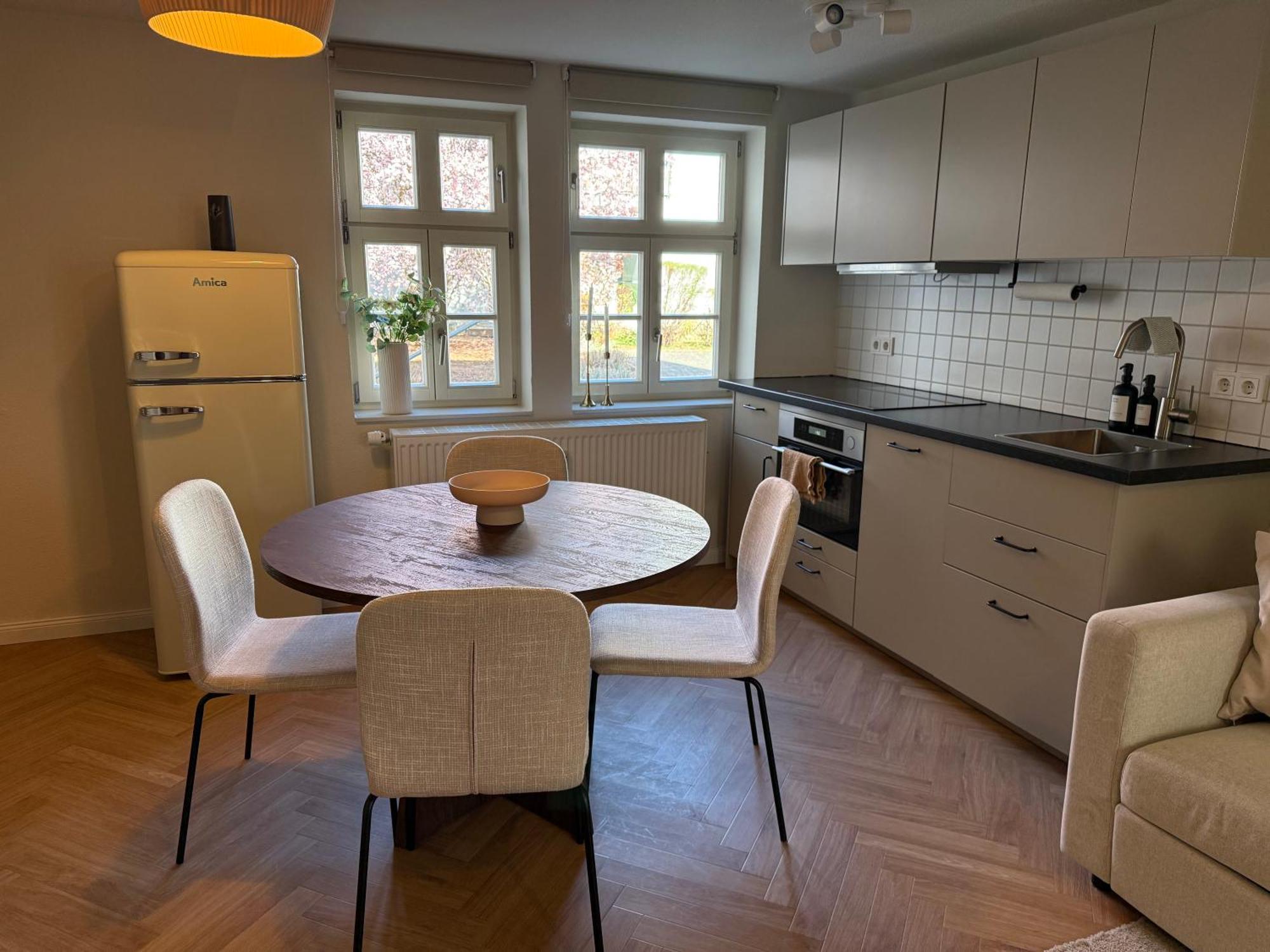 Altstadt Perle - Modernes Flair In Appartement